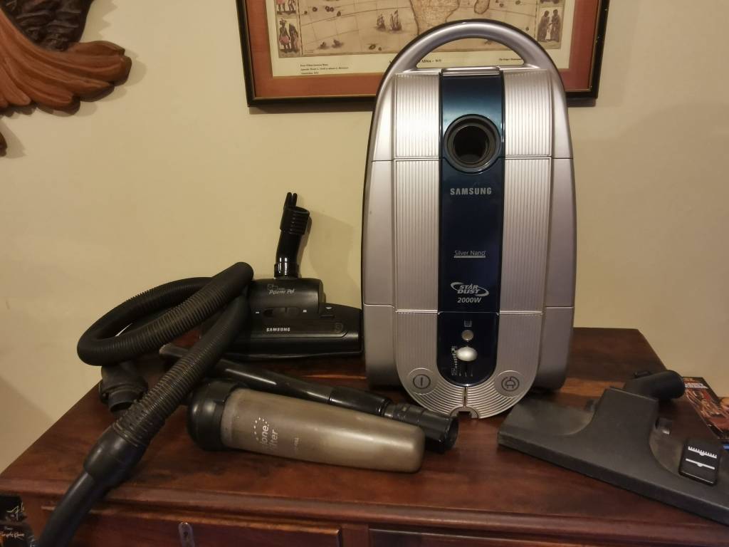 Commercial Vacuums Samsung 2000W Star Dust Vacuum Cleaner Complete