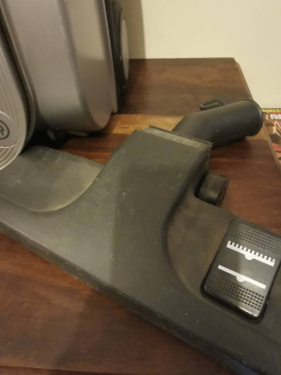 Commercial Vacuums Samsung 2000W Star Dust Vacuum Cleaner Complete