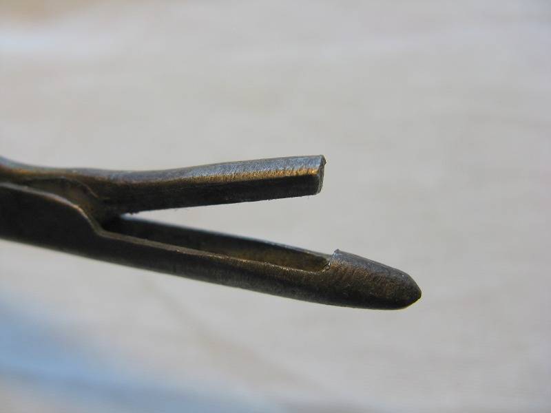 Tools VINTAGE MADE IN ENGLAND BROWN'S RAG RUG MAKING TOOL WITH WOODEN