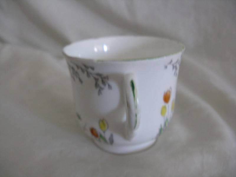 English Porcelain MADE IN ENGLAND BEST BONE HEATHCOTE CHINA COMBO. 2