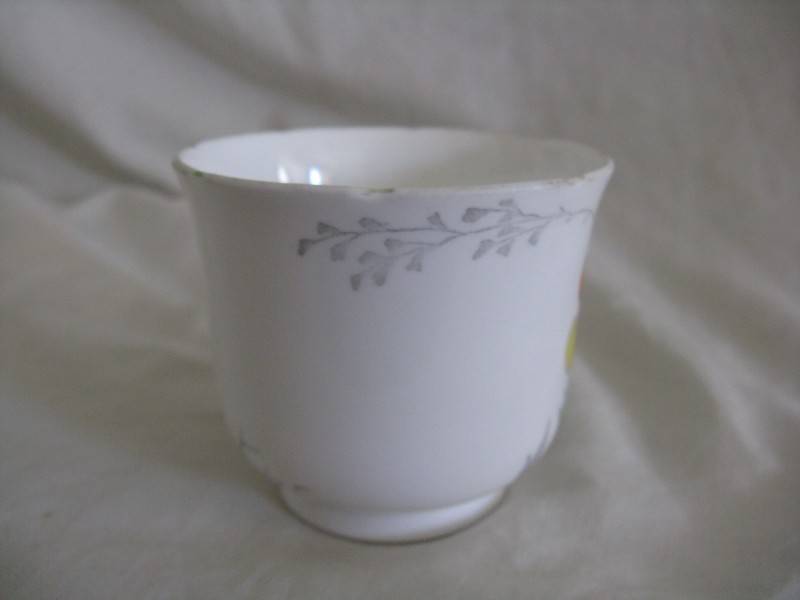 English Porcelain MADE IN ENGLAND BEST BONE HEATHCOTE CHINA COMBO. 2
