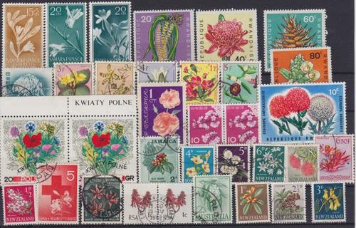 Lot of 34 Flower Stamps - as per scan