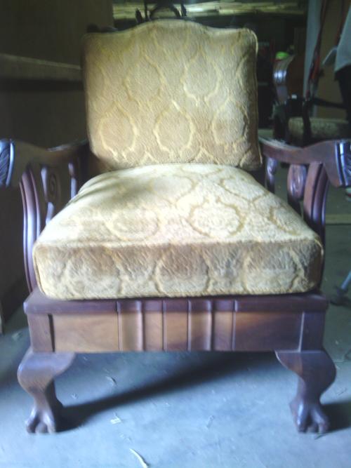 Solid imbuia chair