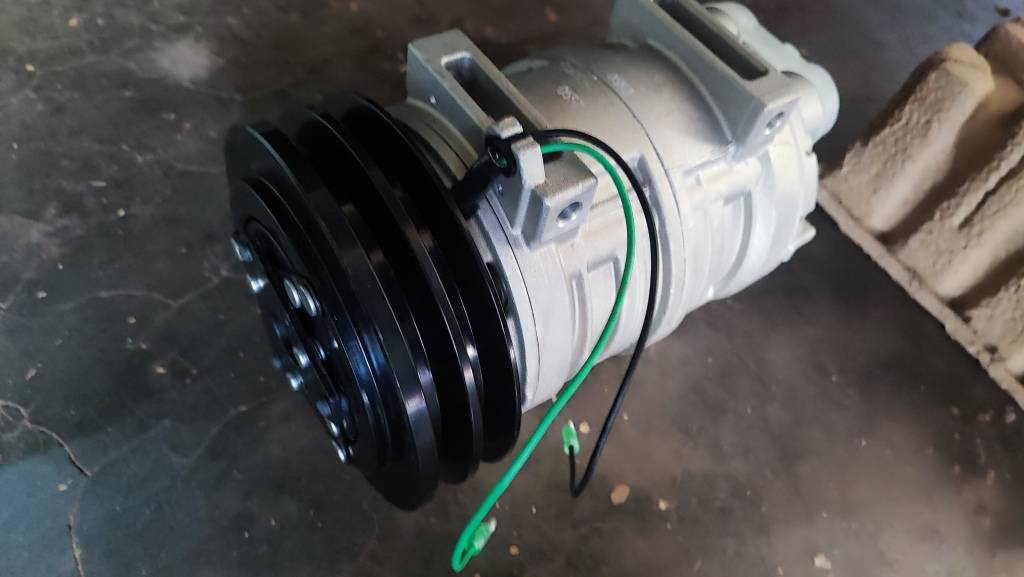 Compressors & Clutches Seltec TM 21 universal aircon compressor for