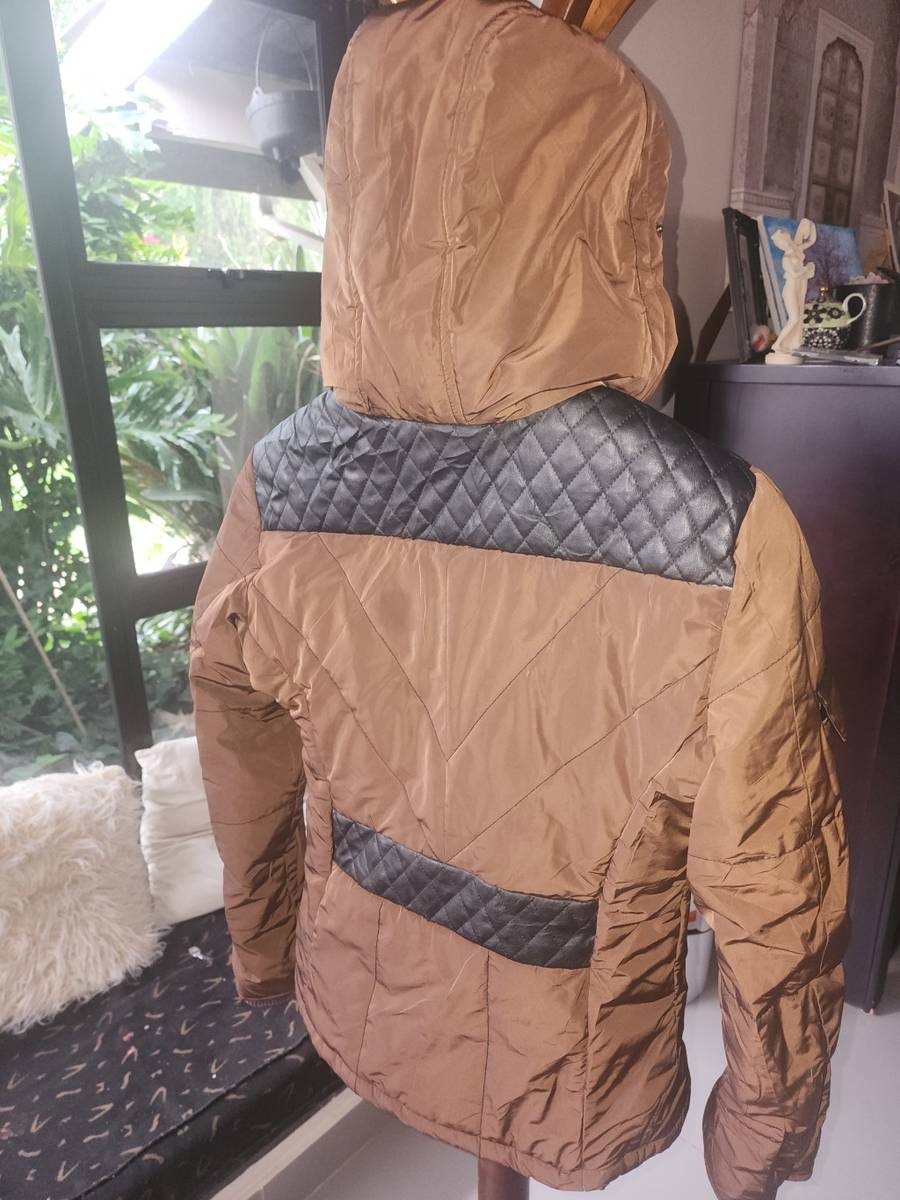 Jackets & Coats Women`s Puffer (Italian import) was listed for R250