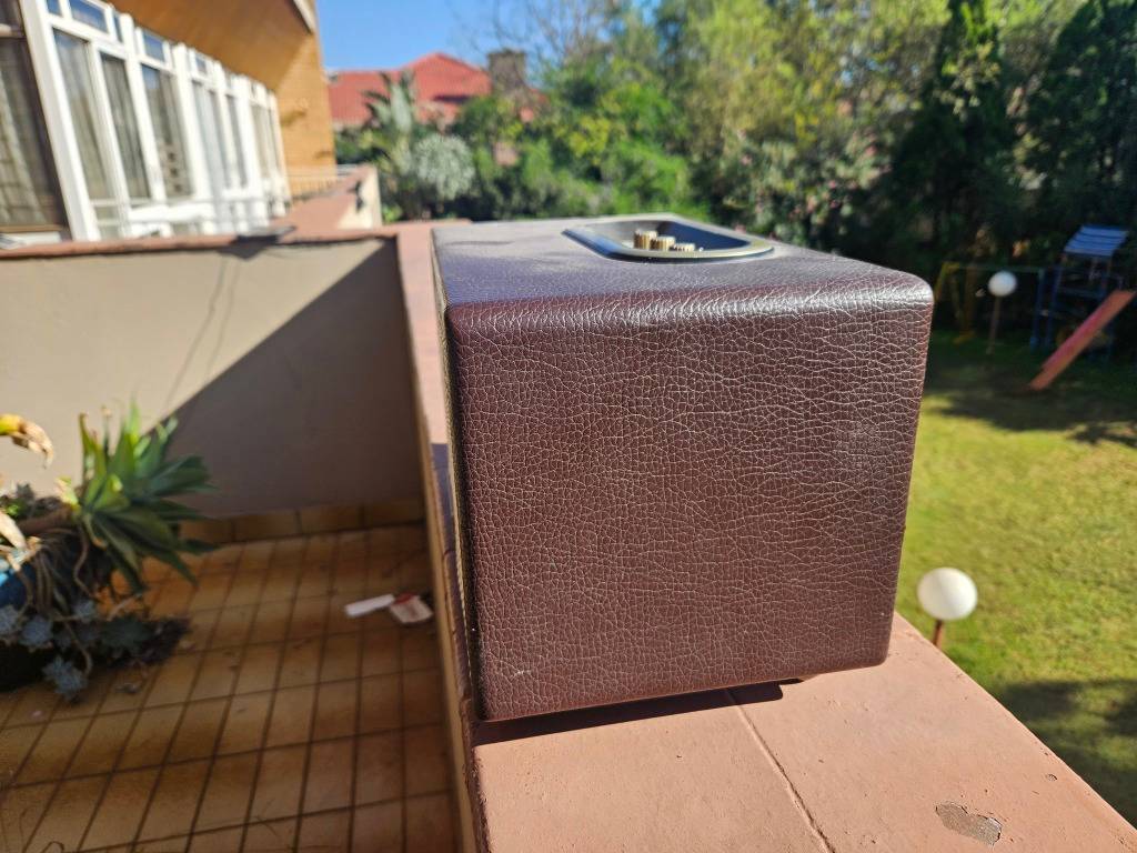 Electronic Components S digital specker was sold for R241.00 on 1 May