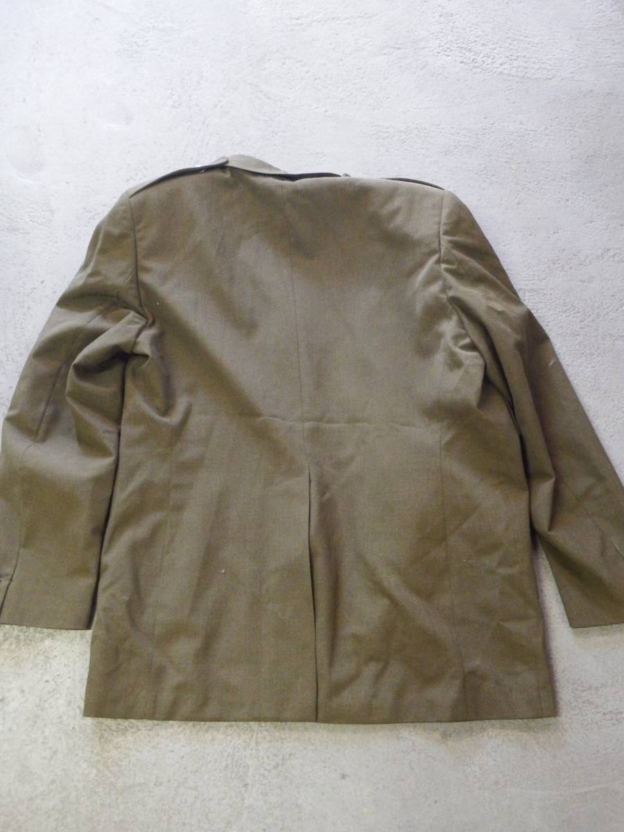 Uniforms - SADF 1976 Service dress tunic with buttons - Armpit to ...