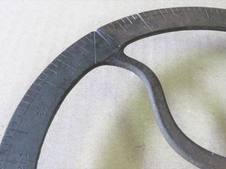 Tools Antique Blacksmith Wheelwright traveller measuring wheel tool