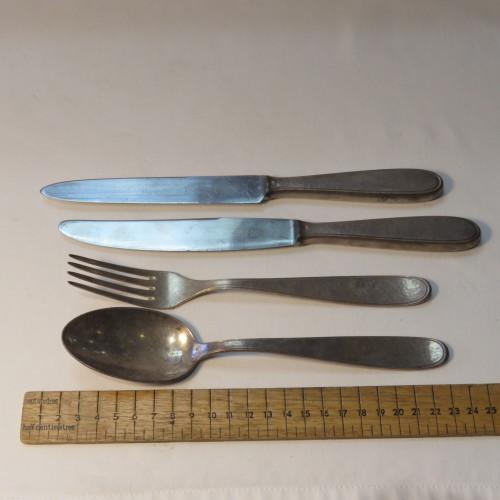 Cutlery - Wfm Set With 2 Knives(different) And Spoon And Fork For Sale 