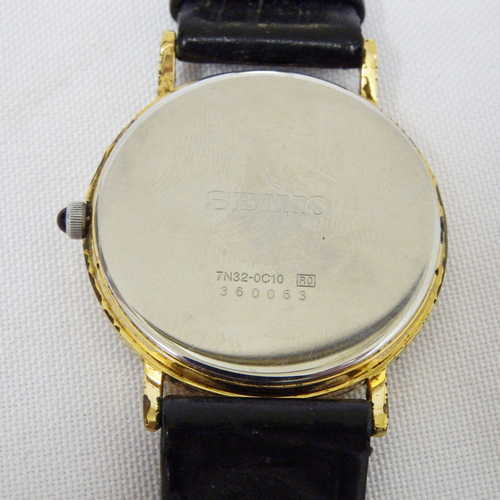 Men's Watches - Vintage Seiko Quartz mens watch - Working - Serial 7N32 -  oc10 R0 was sold for  on 23 Feb at 13:46 by Unieke Antieke in Cape  Town (ID:218561222)