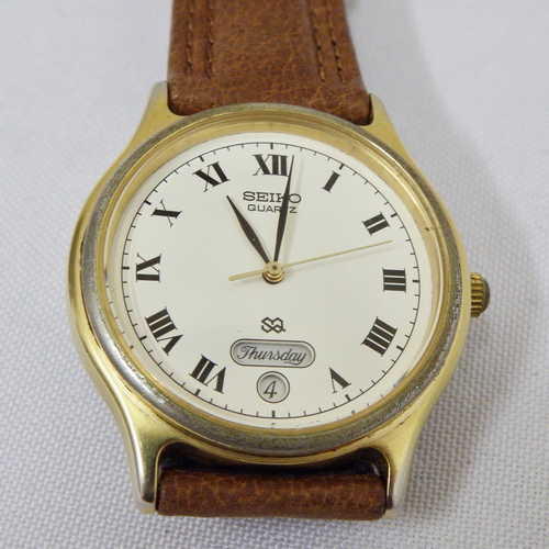 Men's Watches - Vintage Seiko Quartz S2 mens watch - Serial 5Y23 - 7040 A4  - Working - With day / date setting was sold for  on 25 Feb at 15:46  by Unieke Antieke in Cape Town (ID:218834129)