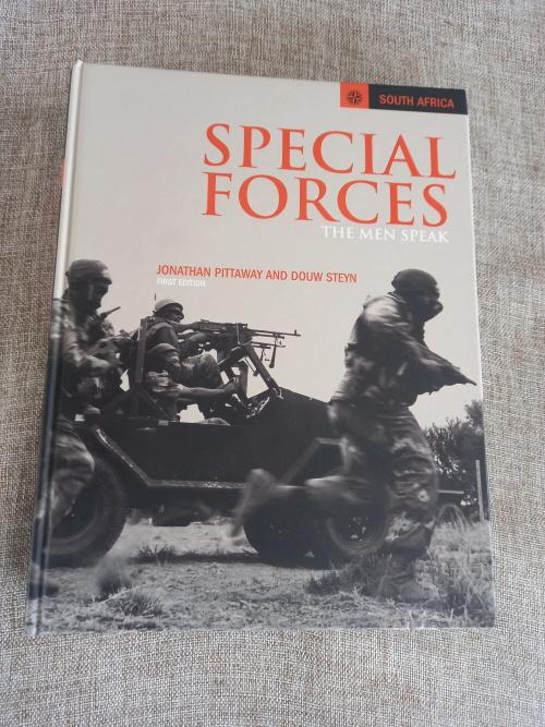 Books - Sasf - South African Special Forces - Recce`s - The Men Speak 