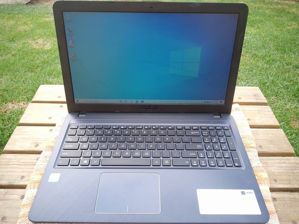 Laptops & Notebooks - ASUS Vivobook X543U i3 7th Gen, 4Gig RAM, 1TB HDD ...