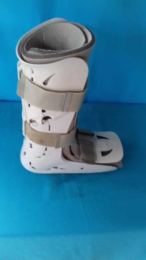orthopedic boot aircast dasboot elite
