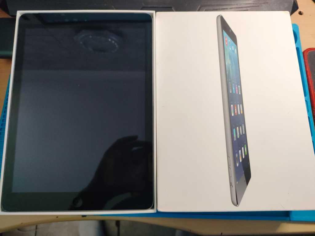 Devices - iPAD AIR (A1475) GREAT CONDITION was sold for R951.00 on 20 ...