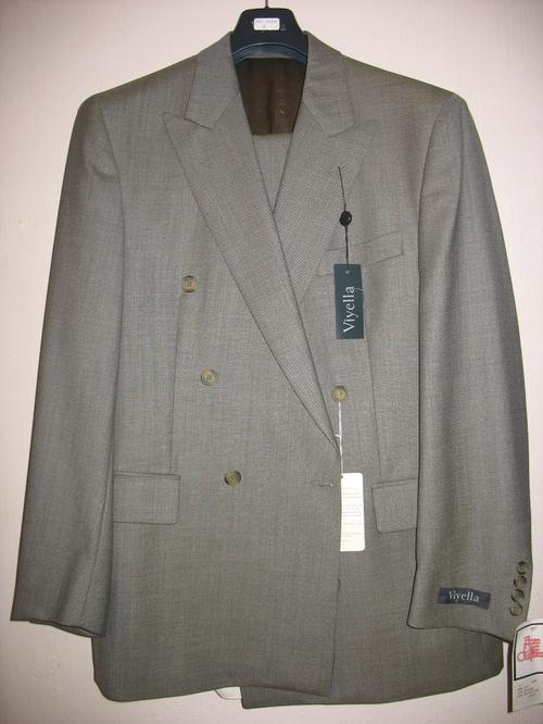 Suits - Viyella suit Size 102/40 R was sold for R150.00 on 1 Sep at 10: ...