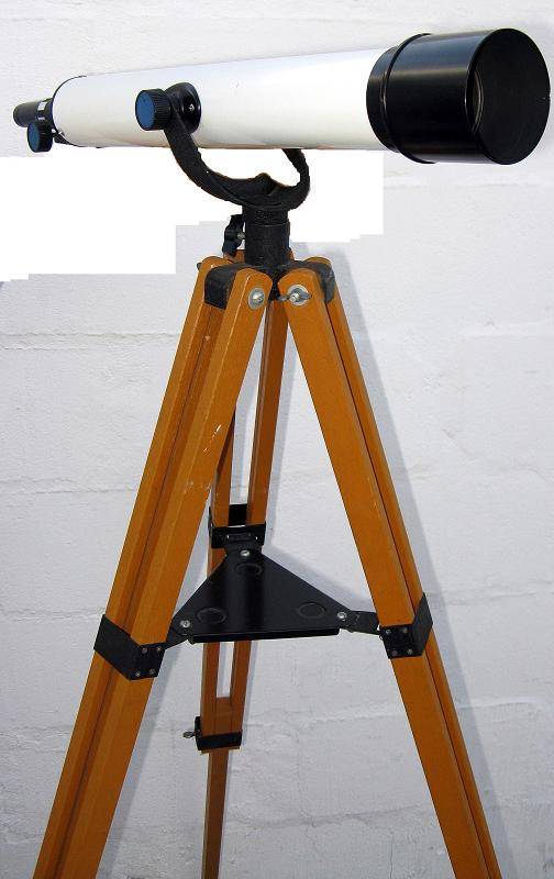 Telescopes JAPAN,TOWA TELESCOPE & WOODEN TRIPOD.30X90X60mm ZOOM