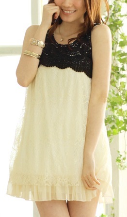 *Fashion Tokyo* Flora Lace Dress-Black and White