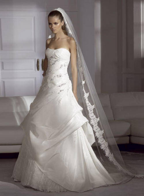 Wedding Dresses Wedding Dresses for Hire (BRAND NEW) Custom made
