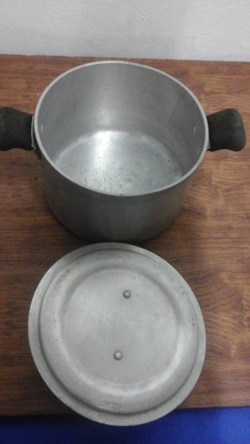 Pots AWESOME VINTAGE HART POT WITH LID. PROUDLY SOUTH AFRICAN