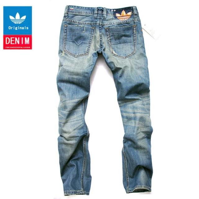 efter det ubetalt Fejlfri Jeans - Adidas originals regular men Italy luxury jeans. was sold for  R699.00 on 10 Mar at 21:02 by Smadrem designs in Vereeniging (ID:92582250)