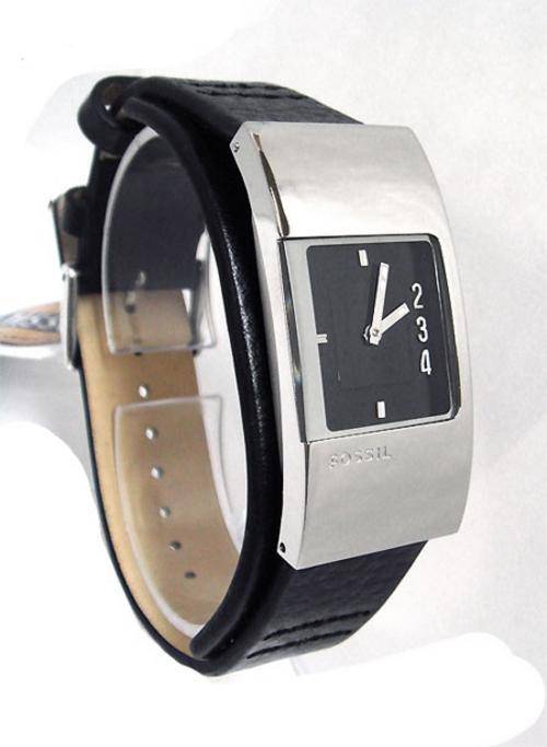 FOSSIL BLACK LEATHER LADIES WATCH 