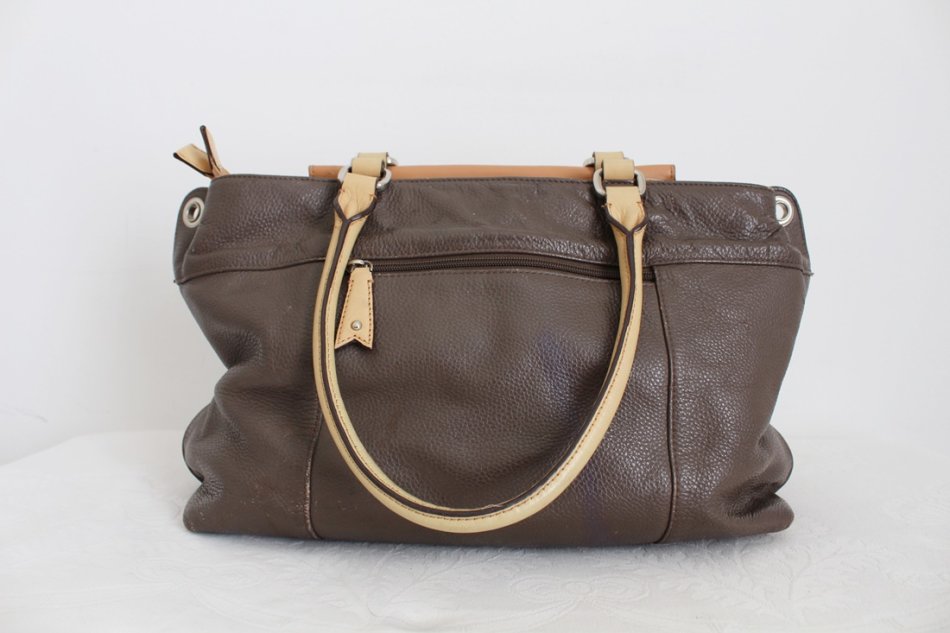 Handbags & Bags - *DISSONA* DESIGNER GENUINE LEATHER BROWN LARGE TOTE ...