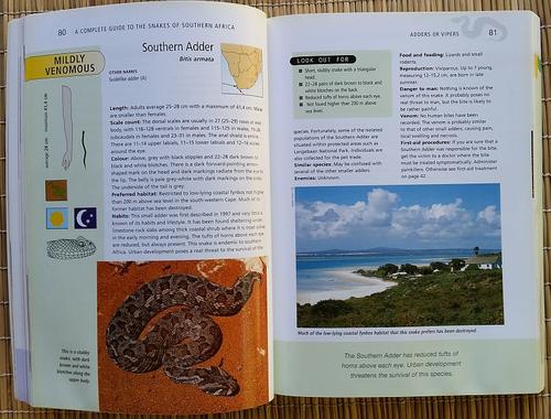A Complete Guide to the Snakes of Southern Africa - Johan Marais