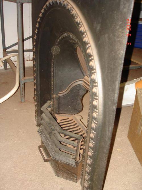 Architectural Antiques ANTIQUE VICTORIAN "FALKIRK" CAST IRON