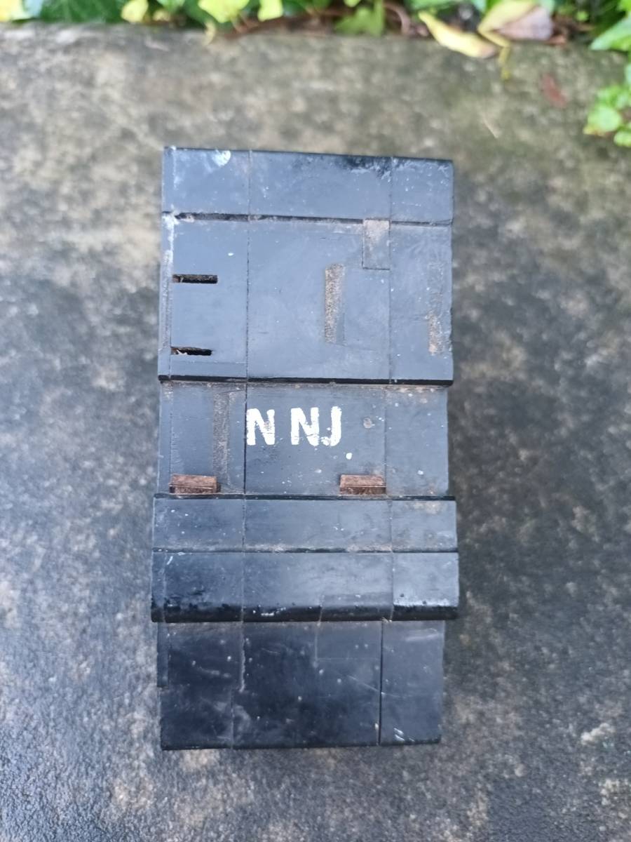 Circuit Breakers & Transformers HEiNEMANN Earth Leakage Circuit Breaker was sold for R71.00 on