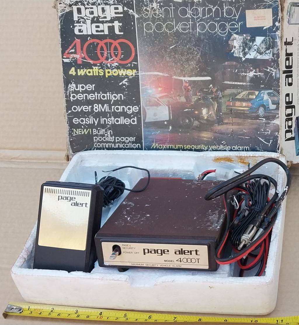 Car Alarms !! VINTAGE COLLECTORS CAR PAGER / ALARM !! was sold for R51.00 on 17 Jan at 2346