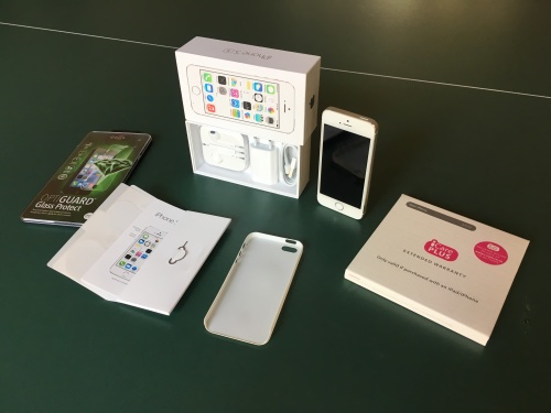 Apple iPhone 5S 64GB with box (second hand)