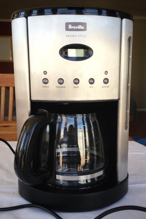 Coffee Machine with a 12 cup jug, programmable 