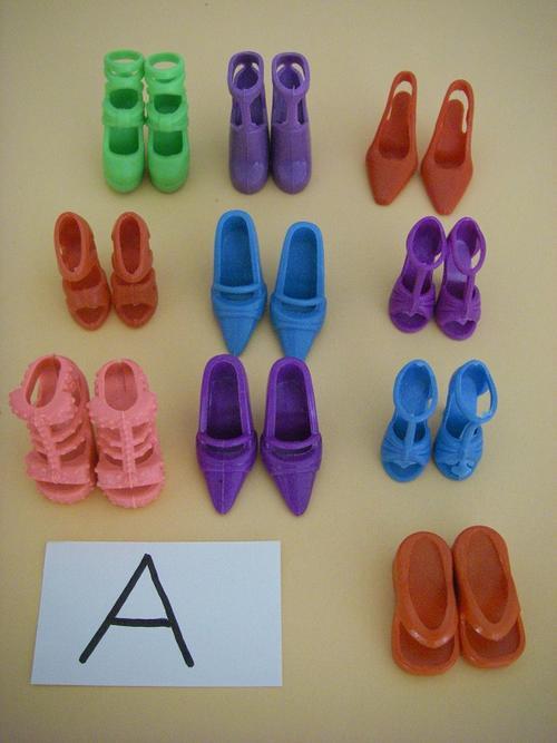 Barbie doll shoes, boots, strappy sandals, ankle strapped boots, green, purple, red, blue, pink,