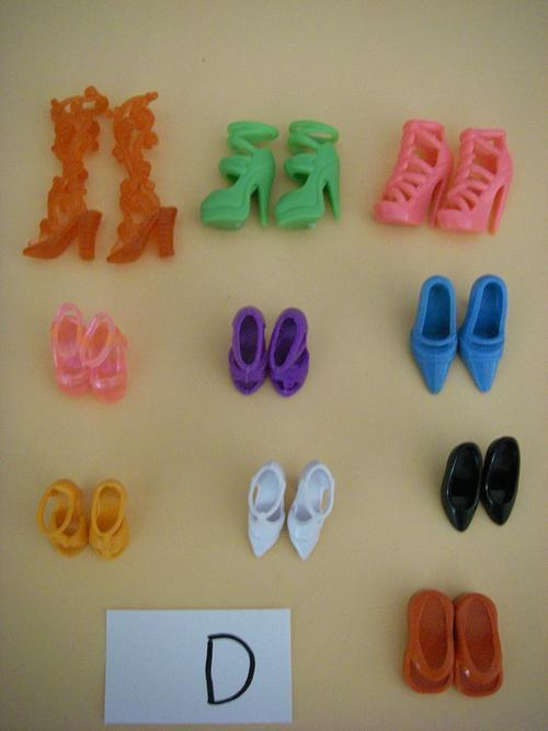 barbie doll shoes, boots, knee high, straps, slops, sandals, high heels, flat, red, green, purple, pink, white, orange, black,  blue