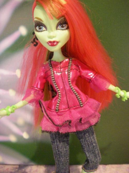 funky monster high clothes, denim blue jeans pants faux leather long sleeved top frill bright pink