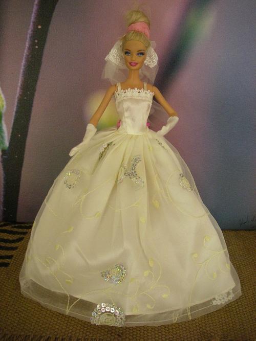 cream wedding dress barbie doll steffi love bride veil gloves