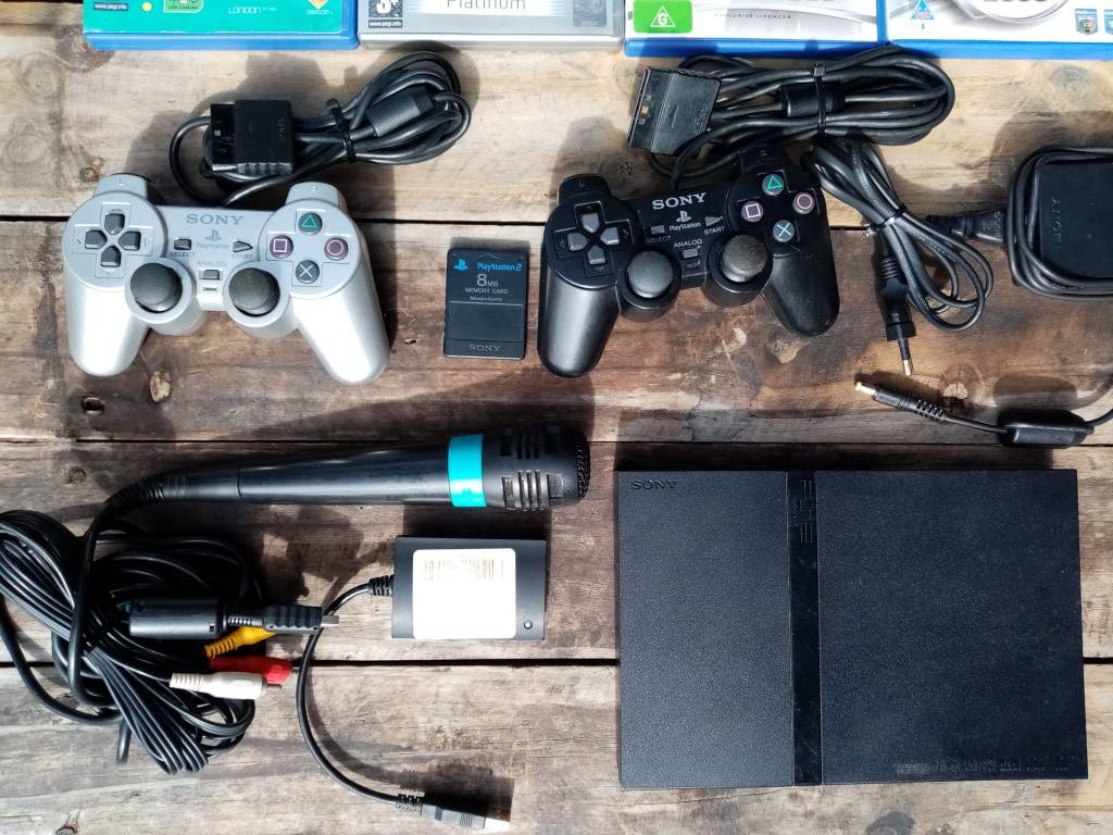 PlayStation Playstation 2 Bundle for sale in Pretoria / Tshwane (ID