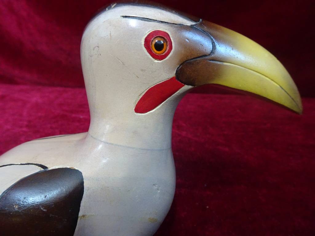 Wooden Vintage Collectable Knysna South African Bird Handpainted And