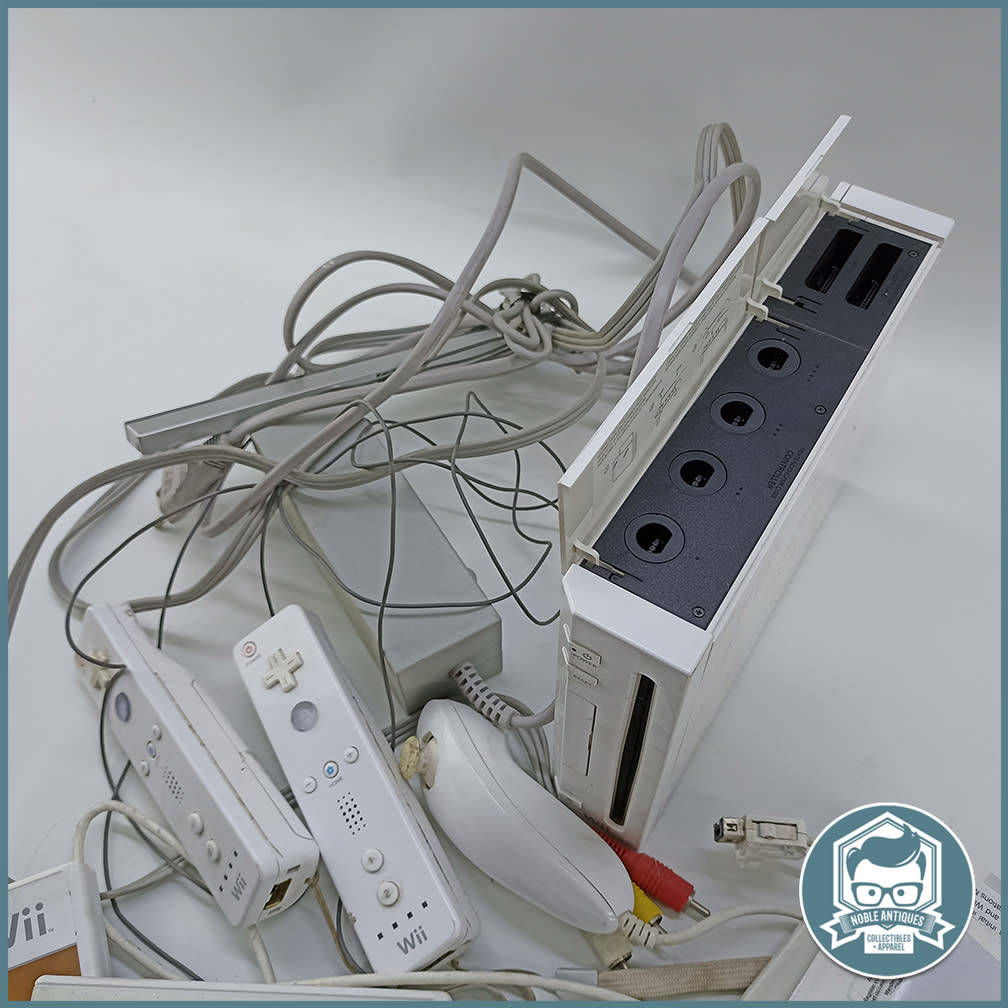 Nintendo Working Nintendo Wii Console and Games Combo !!! for sale in