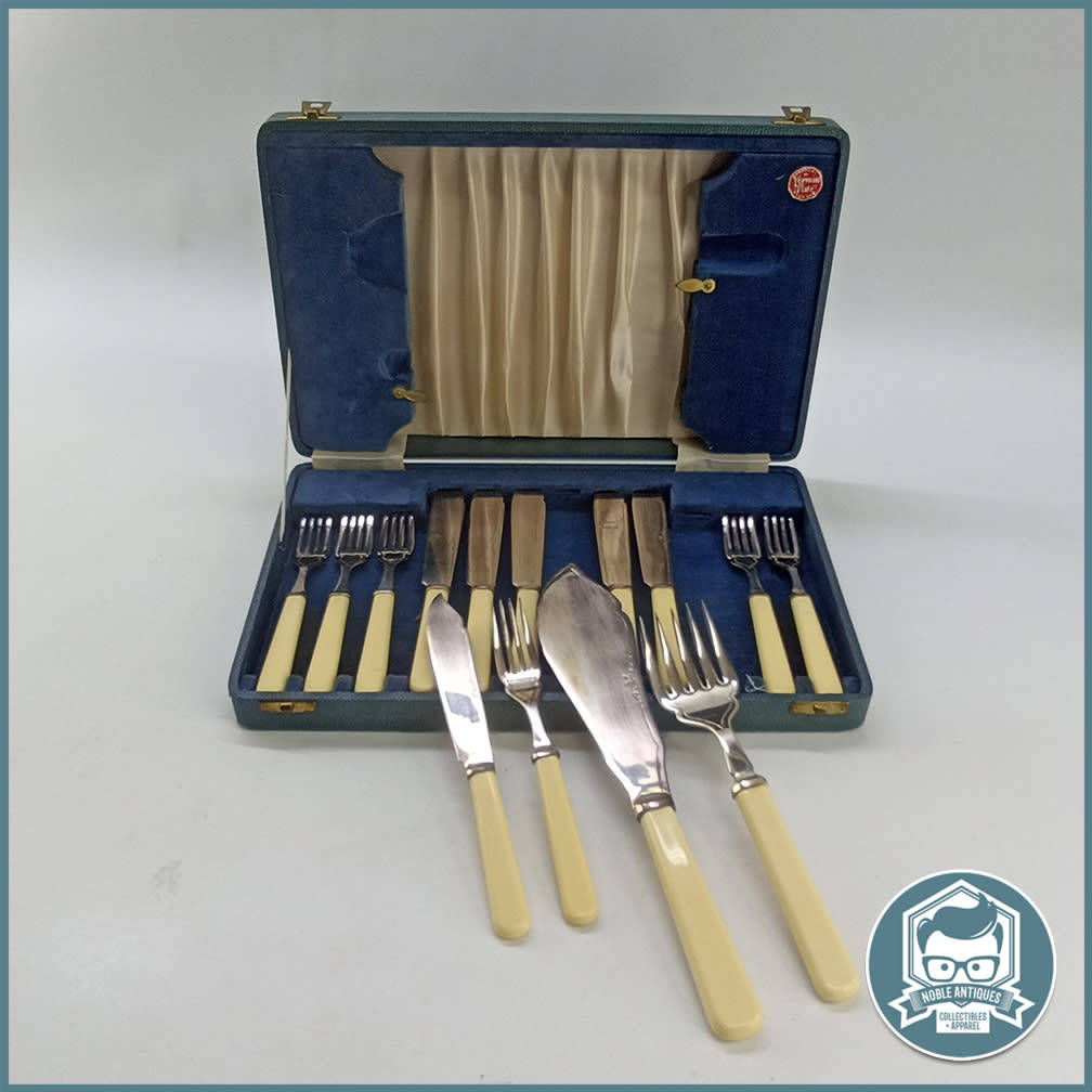 Cutlery Vintage Boxed Bone Handled English Silver Plate Fish Serving