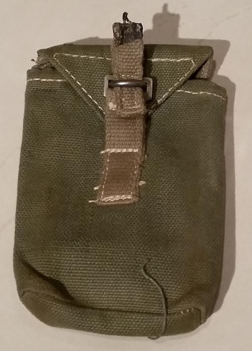 Kit - Rhodesian FN Magazine Pouch was sold for R700.00 on 21 Apr at 20: ...