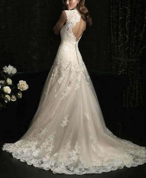 ivory mermaid wedding gown