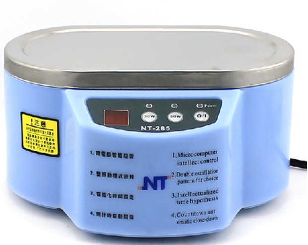 Ultrasonic cleaner front