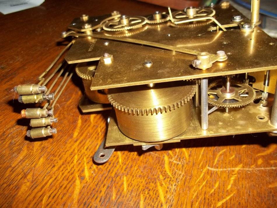 Mantel Clocks 1934 UK Patent 421434. Westminster chime clock movement