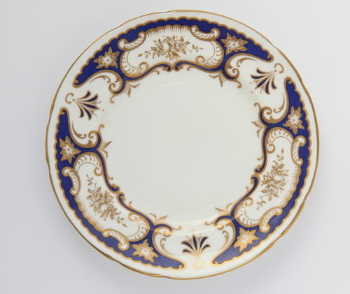 Paragon Venice fine bone china trio - cake plate