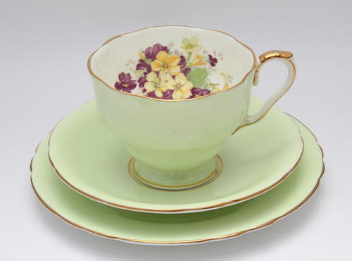 Aynsley green with violets fine bone china tea trio
