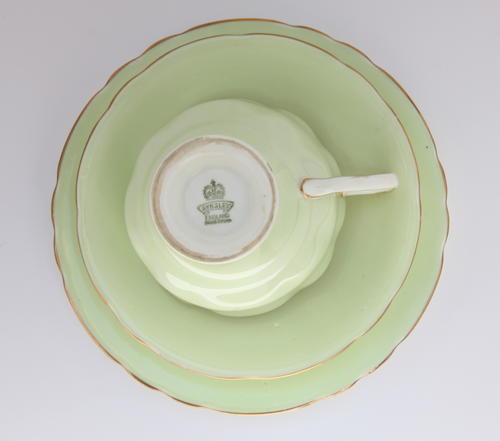 Aynsley green with violets fine bone china tea trio - marking