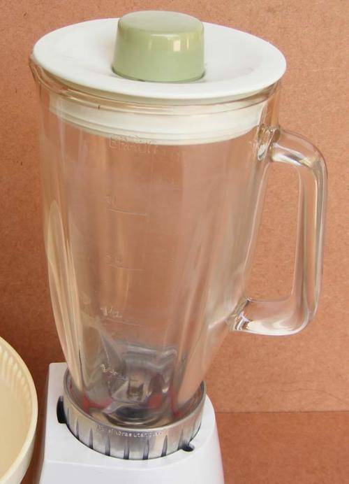 Food Processors Vintage BRAUN German made KM32 Food processor in almost mint condition with