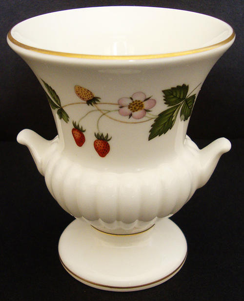 English Porcelain Wedgwood England Bone China Wild Strawberries